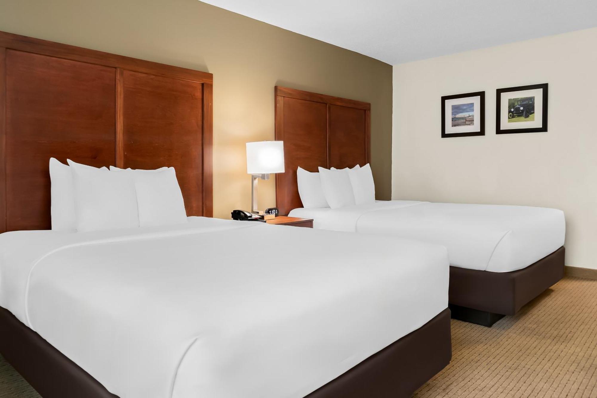 Comfort Inn & Suites Тейлър Екстериор снимка